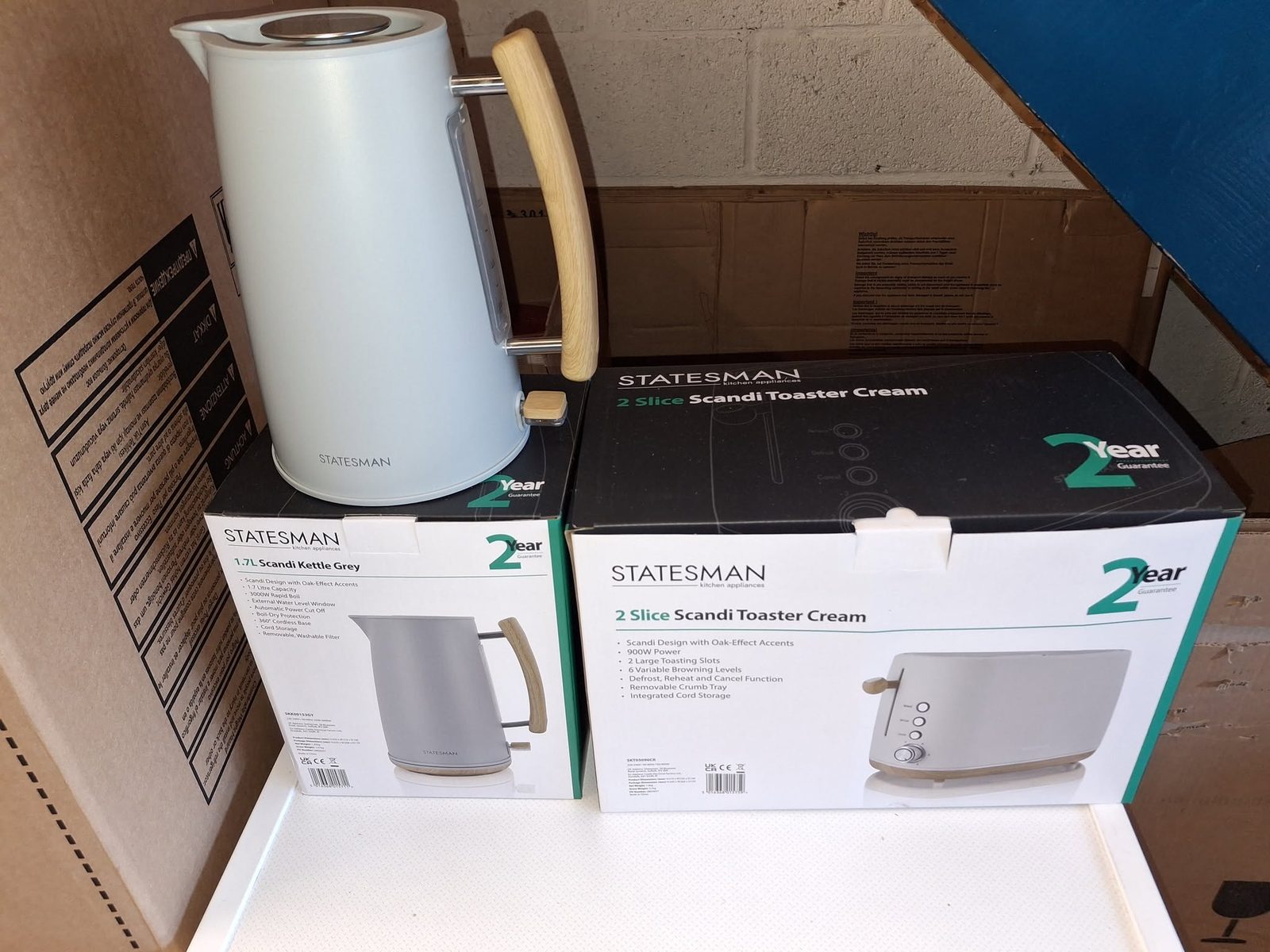 Statesman kettle and toaster boxes on display
